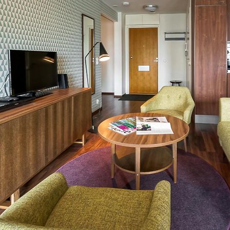 Forenom Serviced Apartments Espoo Tapiola Kültér fotó