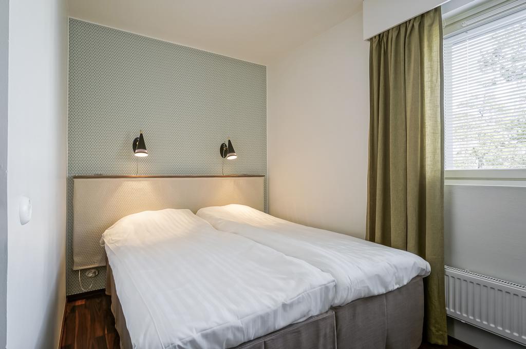 Forenom Serviced Apartments Espoo Tapiola Szoba fotó