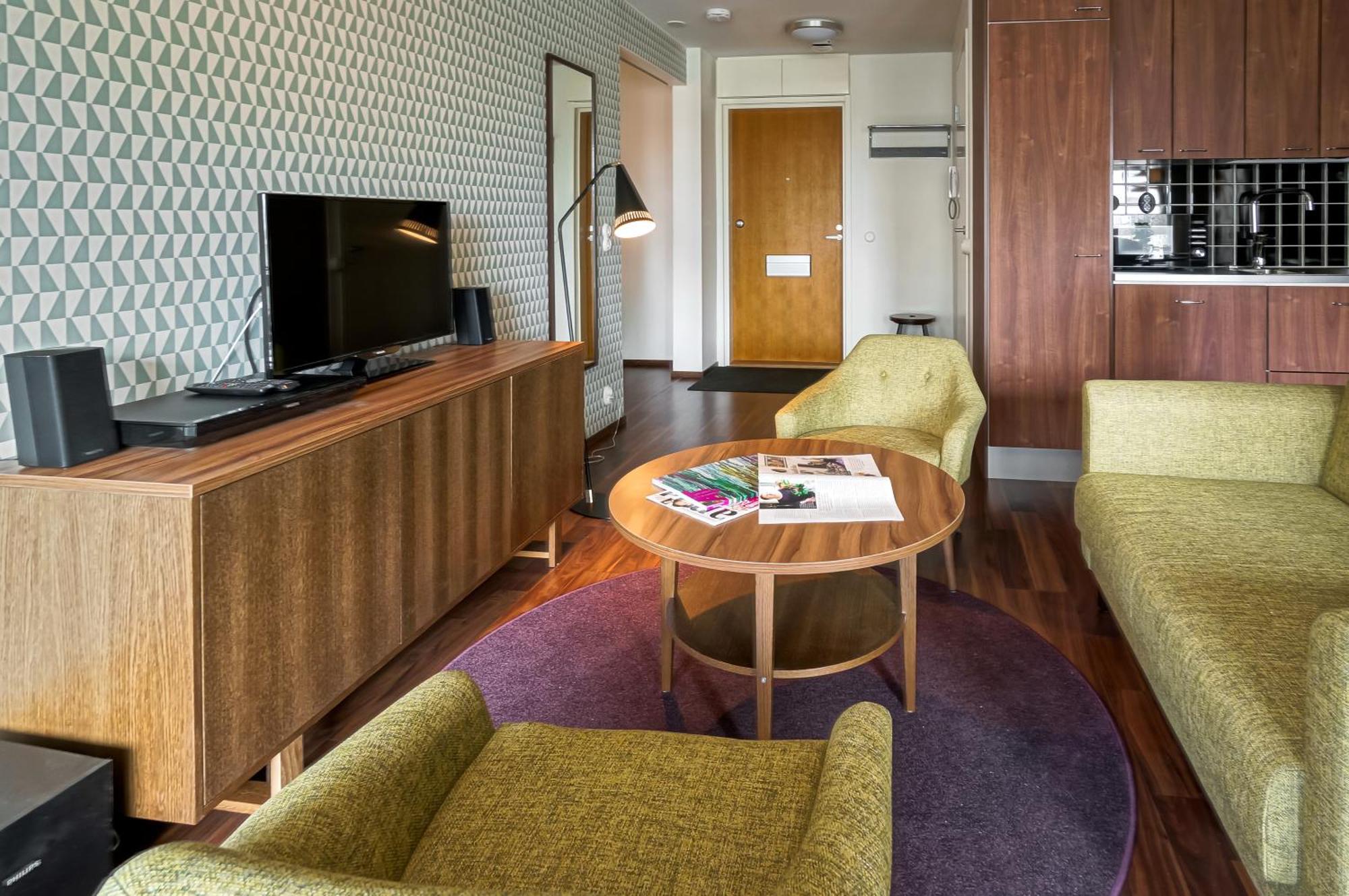 Forenom Serviced Apartments Espoo Tapiola Kültér fotó