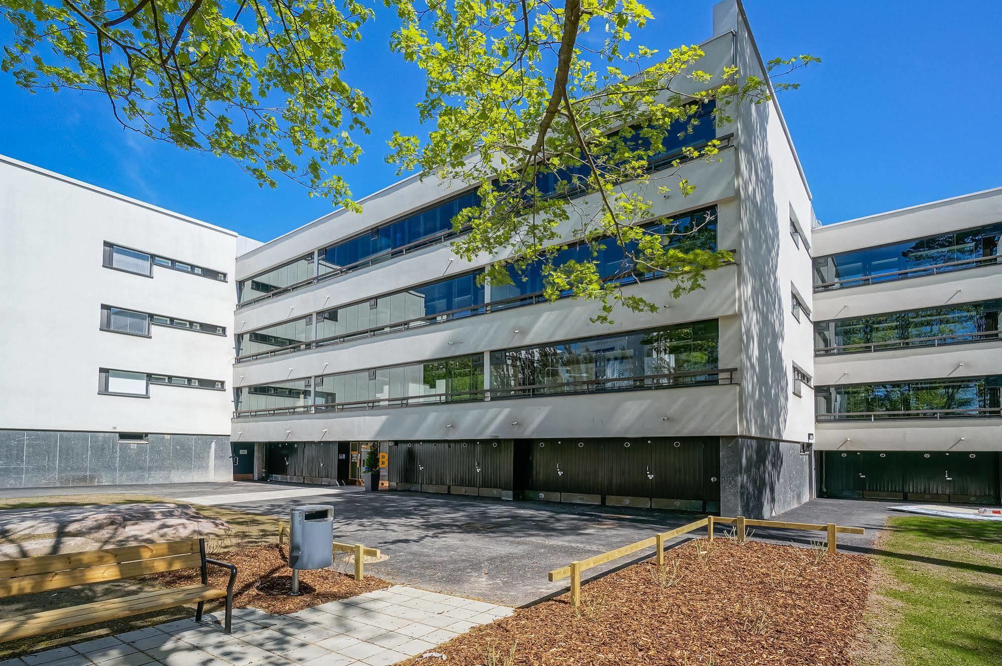 Forenom Serviced Apartments Espoo Tapiola Kültér fotó