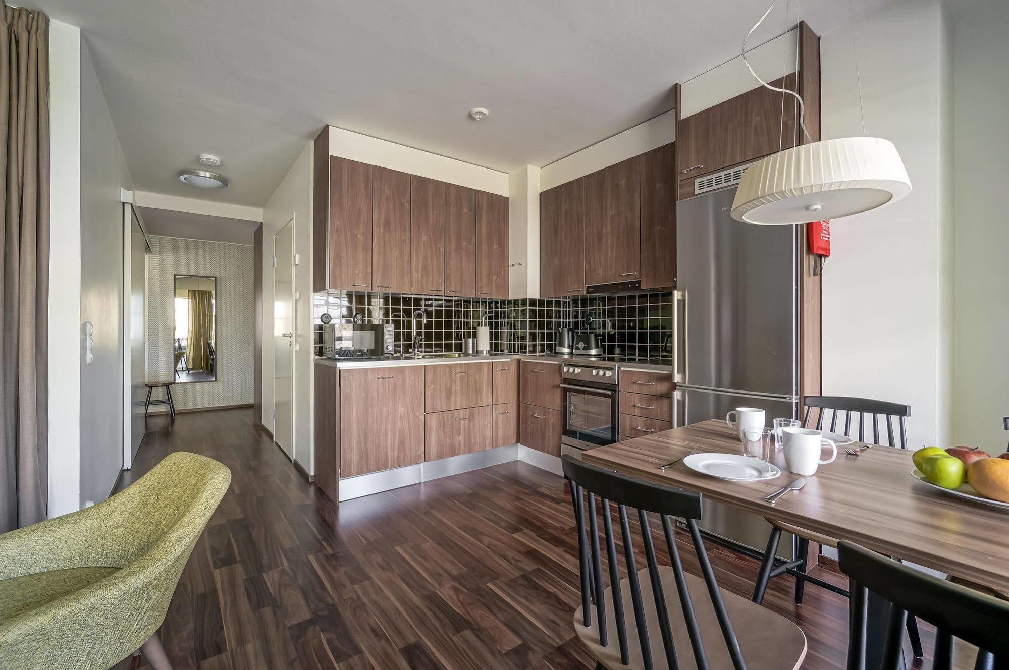 Forenom Serviced Apartments Espoo Tapiola Kültér fotó